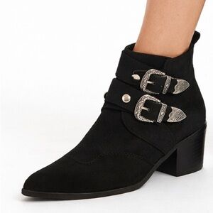 Missguided | 9 | Stylish Black Ankle Boots with Buckle Detail